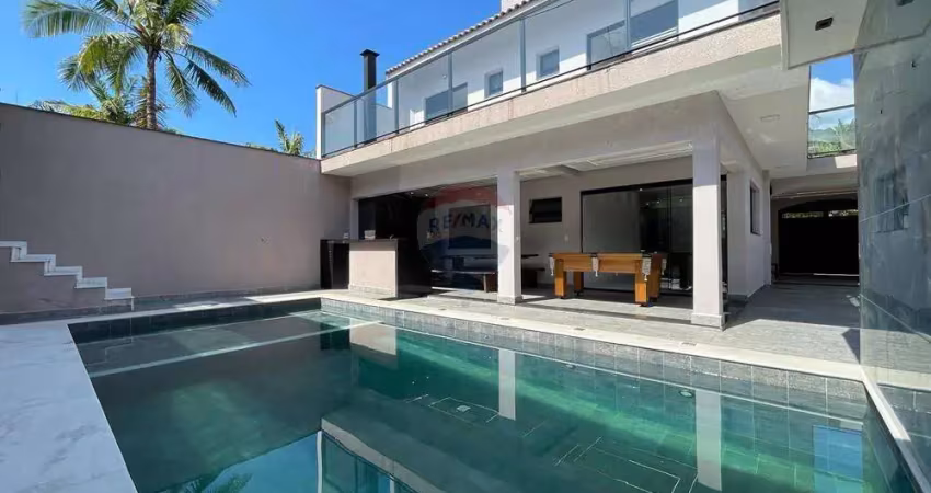 Casa com 5 quartos para alugar no Centro, Peruíbe 