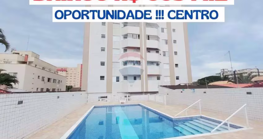 Apartamento mobiliado em peruíbe: 3 dormitórios, varanda gourmet, piscina e a poucos passos do mar!