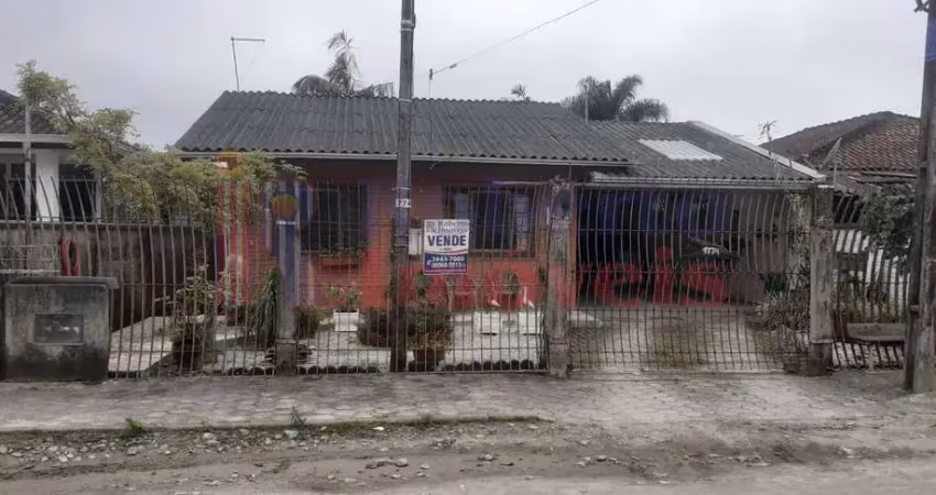 Casa com 5 quartos à venda na Rua 730 da Graça, 1774, Samambaial, Itapoá