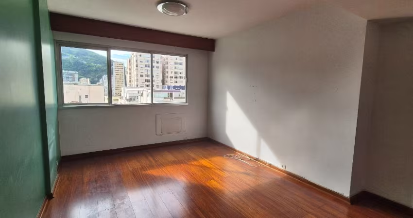 O melhor 2 quartos com suíte da Rua Paissandu. Vistão Frente e Fundos