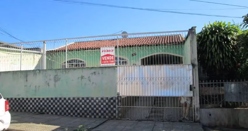 Casa com 3 quartos à venda na Maria Gaspari Piconi, --, Conjunto Habitacional Maria Cecília Serrano de Oliveira, Londrina