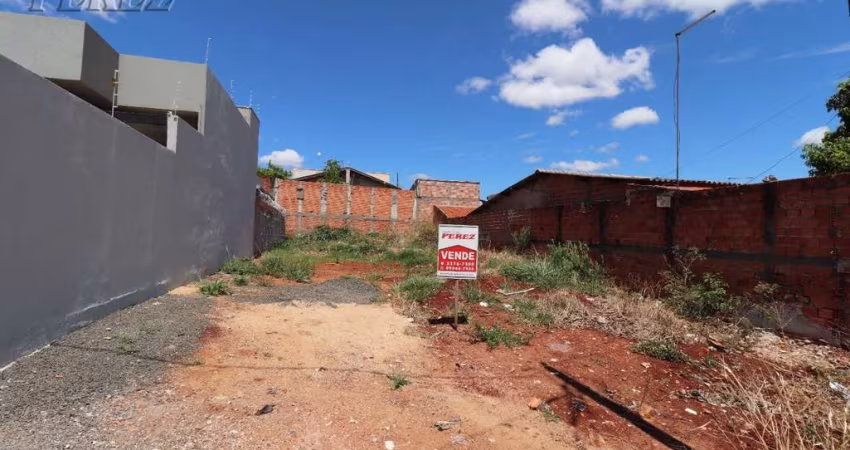 Terreno à venda na Rua Júlio Loni, --, Jardim Moema, Londrina