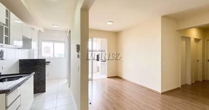 Apartamento com 3 quartos para alugar na Rua Fermino Barbosa, --, Aurora, Londrina