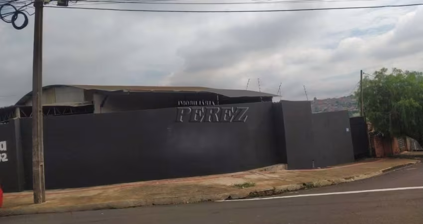 Barracão / Galpão / Depósito à venda na Rua Perdizes, --, Paraíso, Londrina