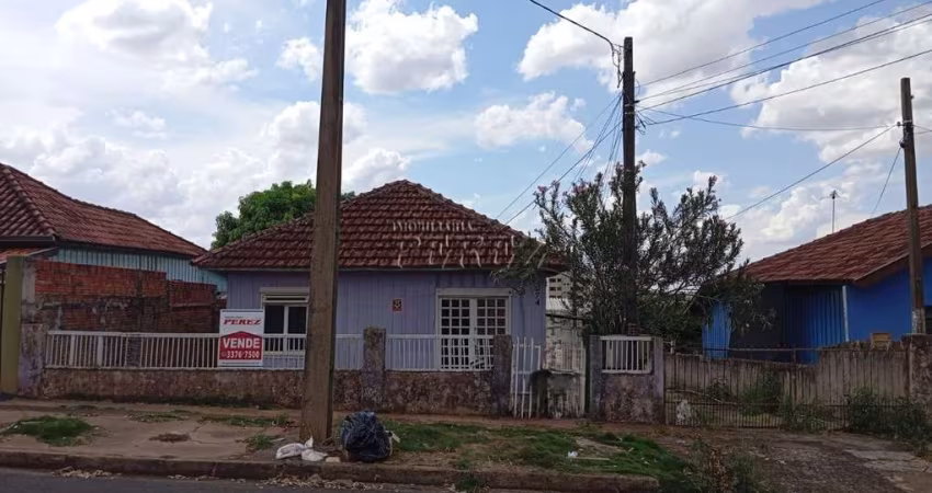 Casa à venda na Rua Tocantins, --, Portuguesa, Londrina