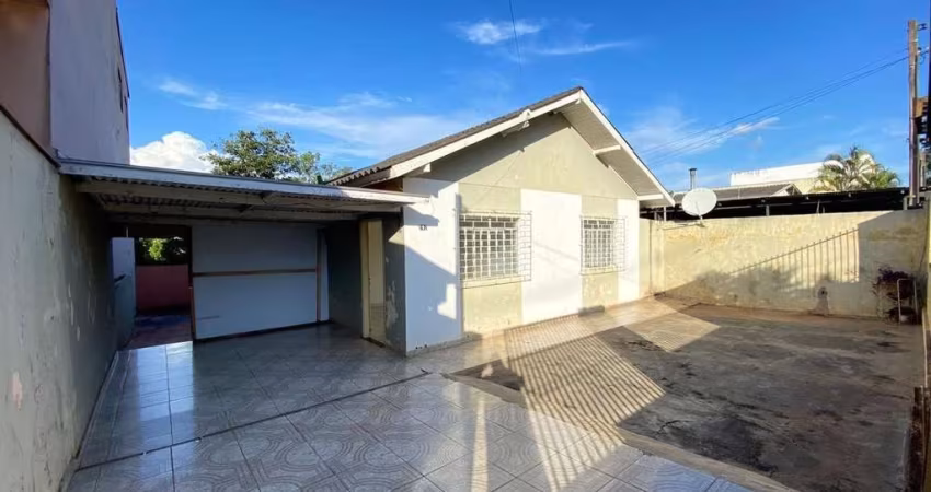 Casa com 3 quartos para alugar na Avenida Europa, --, Jardim Piza, Londrina