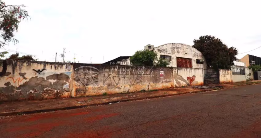 Barracão / Galpão / Depósito para alugar na Avenida Jorge Casoni, --, Lago Igapó, Londrina