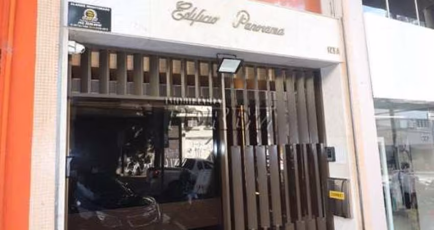 Apartamento com 3 quartos para alugar na Avenida Paraná, --, Centro, Londrina