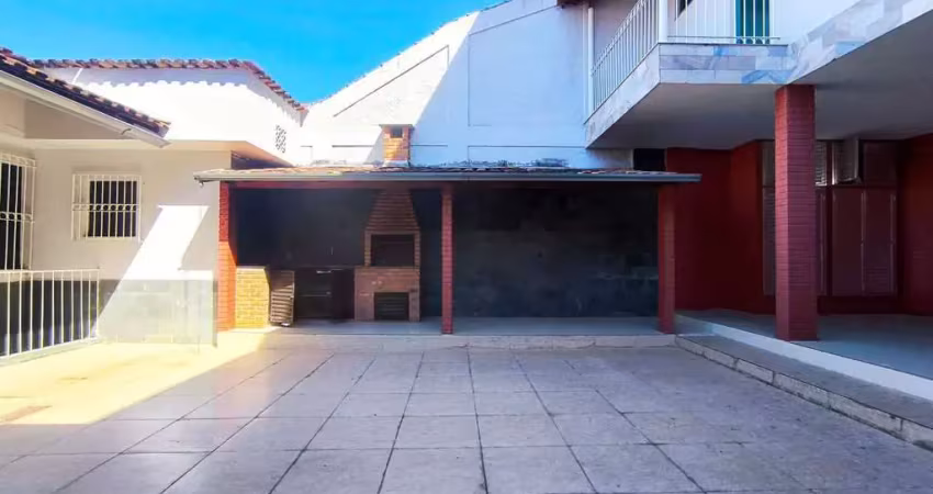 Casa à venda no bairro Jardim do Sol, em Juiz de Fora - MG