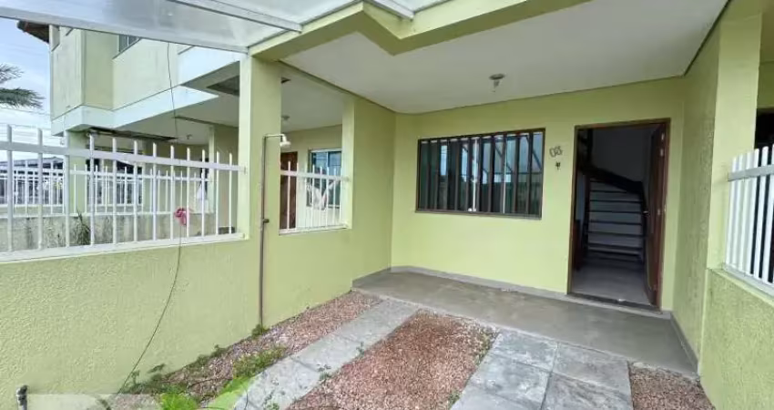 Sobrado Duplex  próximo à Protásio Alves