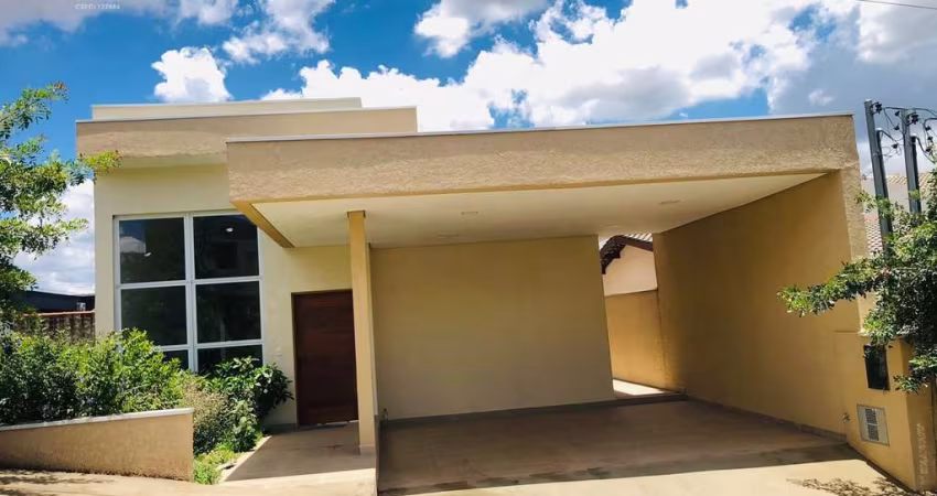CASA NOVA e TÉRREA NO CONDOMÍNIO PORTAL DA SERRA, BRAGANÇA PAULISTA - SP