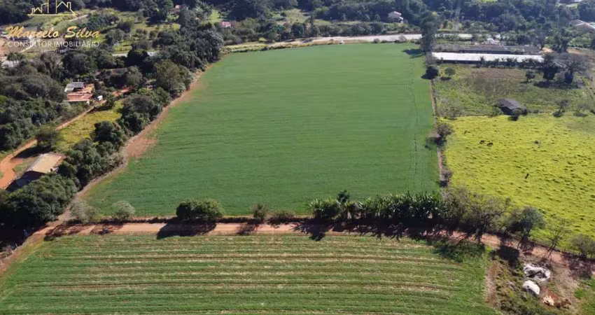 Terreno comercial à venda na Rua Orlando Cypriano de Souza, 322, Biriça do Campinho, Bragança Paulista