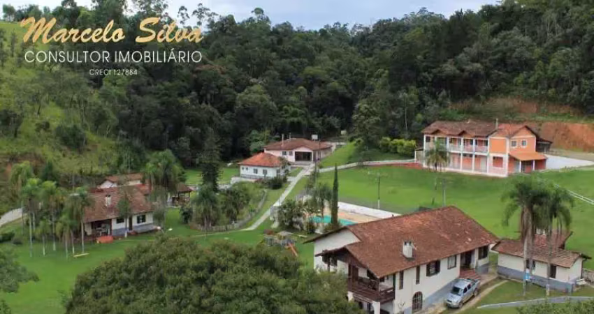 Vende-se sítio com infraestrutura de hotel fazenda ??