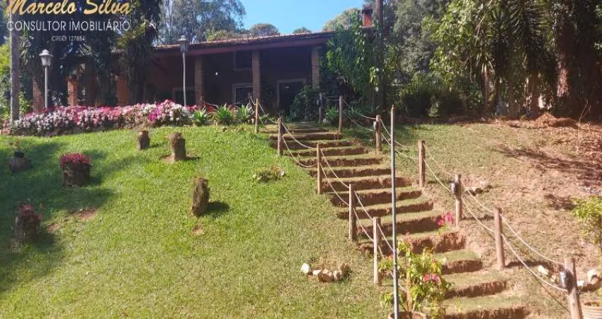 ESPETÁCULO SITIO DENTRO DA CIDADE  BRAGANÇA PAULISTA COM GRANDE ÁREA DE RESERVA
