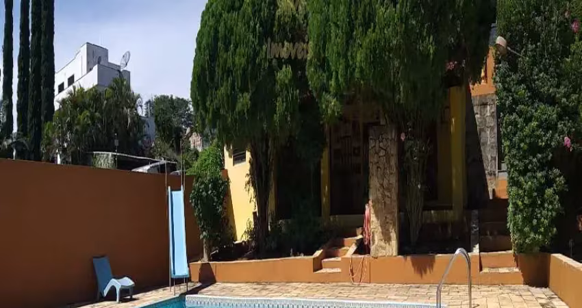 Casa com 3 quartos à venda na Rua Laura Del Roio, 29, Jardim Santa Rita de Cássia, Bragança Paulista