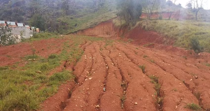 TERRENO COM PROJETO APROVADO  PARA CASA POPULAR JARDIM SÃO MIGUEL