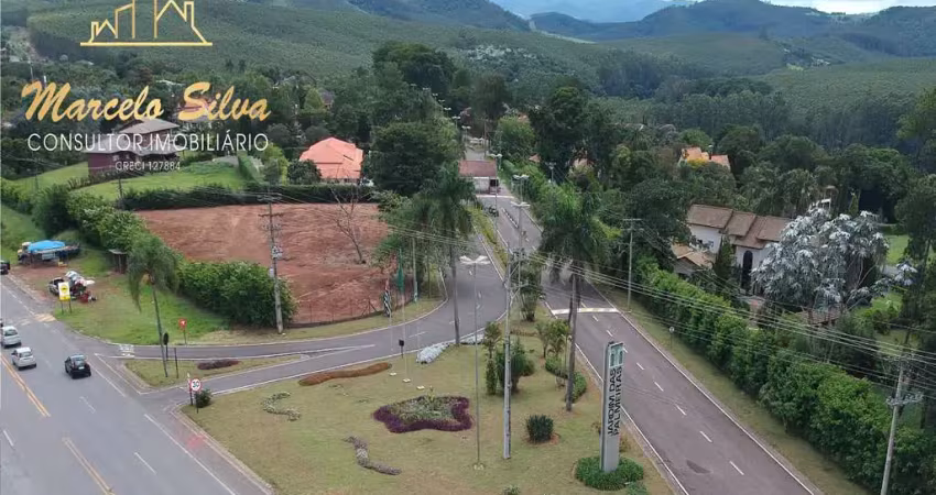Terreno em condomínio fechado à venda na Avenida Jacarandá, 22, Condomínio Jardim das Palmeiras, Bragança Paulista