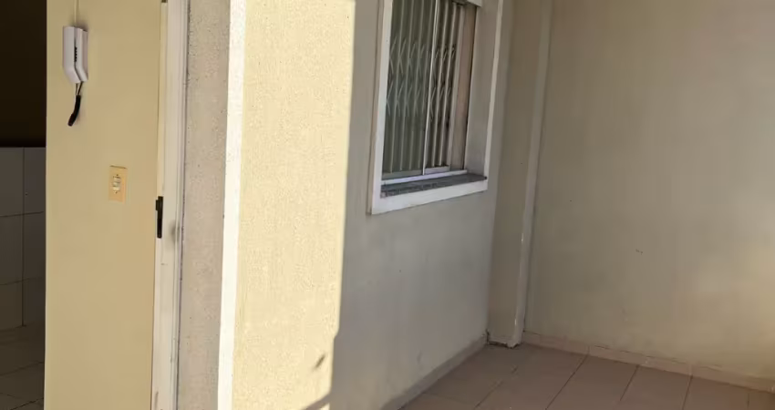 Casa em condomínio fechado com 2 quartos à venda na Rua Jacarandá, 100, Eucaliptos, Fazenda Rio Grande