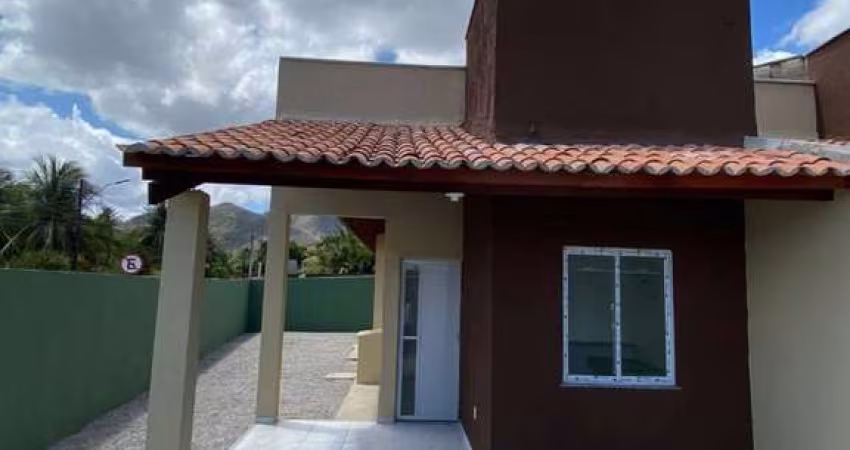 Casa Para Vender com 2 quartos 1 suítes no bairro Mucunã em Maracanaú
