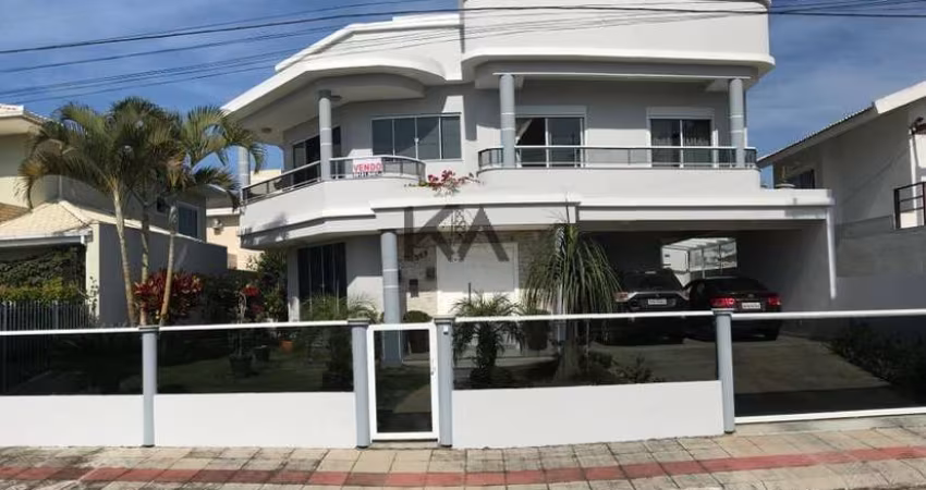 Casa para Venda em Florianópolis, Ingleses do Rio Vermelho, 4 dormitórios, 2 suítes, 4 banheiros, 3 vagas