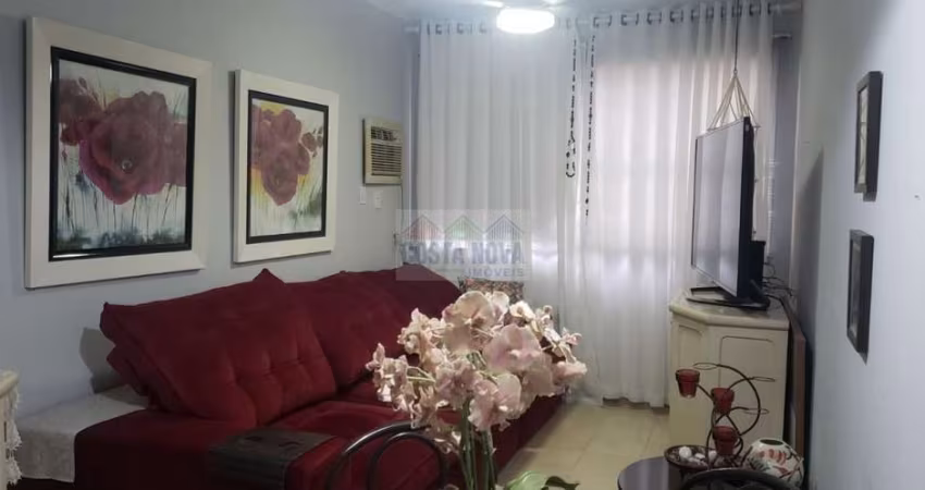 Apartamento com 2 dormitórios, 2 banheiros, 2 vagas de garagem, na quadra do mar no José Menino