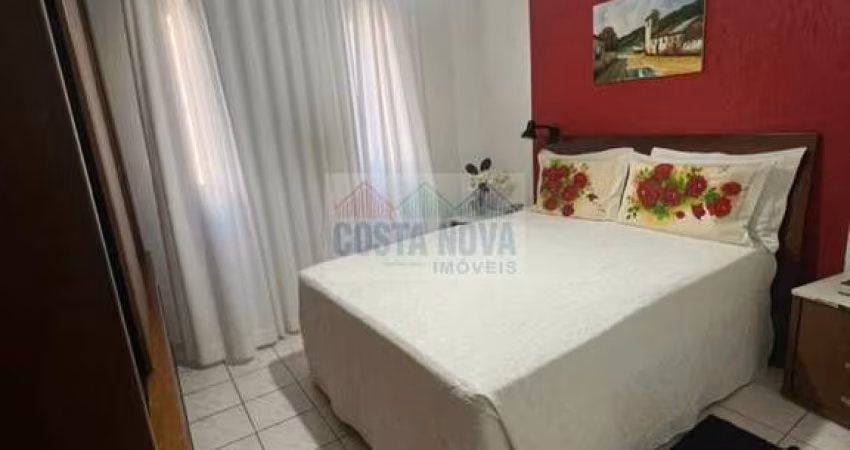Apartamento com 2 quarto sendo 1 suíte, 1 vaga de garagem, centro de São Vicente