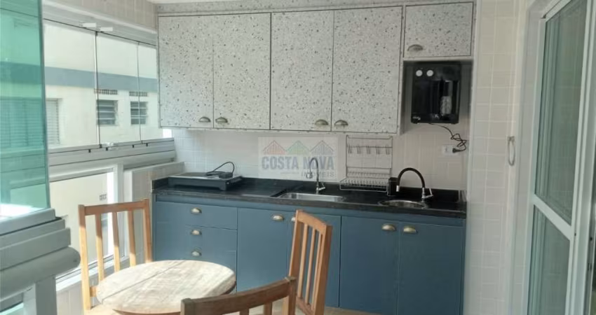 Apartamento decorado à venda, 69m², 2 dormitórios sendo 1 suíte. Boqueirão, Praia Grande