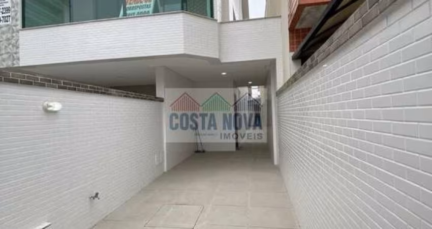 Casa térrea com 120 m², 3 dormitorios todos suites, sala para 2 ambientes, 2 vagas de garagem