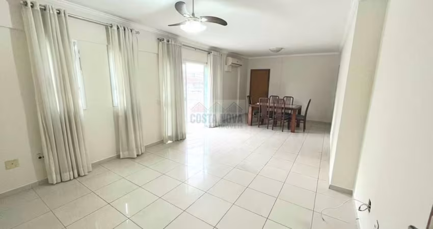 Apartamento de 119 m² com  3 quartos, 1 suíte, 3 banheiros e 2 vagas de garagem no Boqueirão