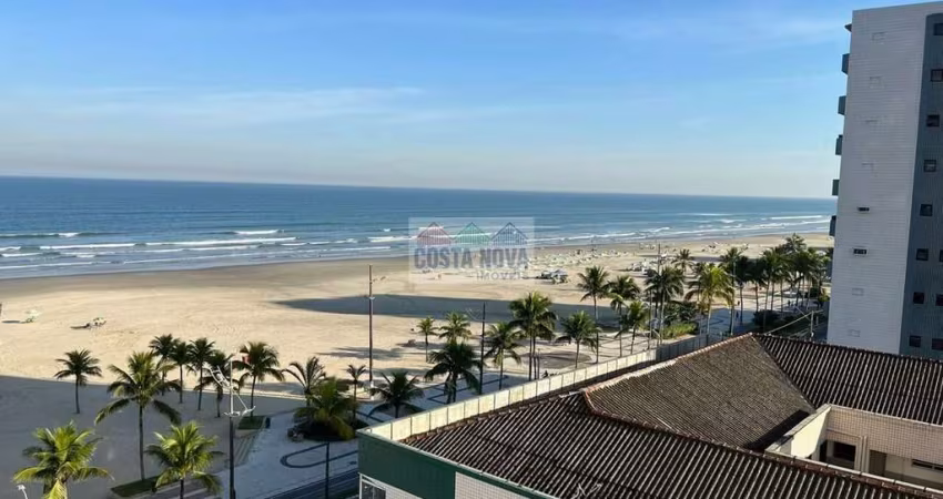 Apartamento à venda de 38m², com 1 quarto, sala, banheiro, com vaga, próximo à praia da Aviação