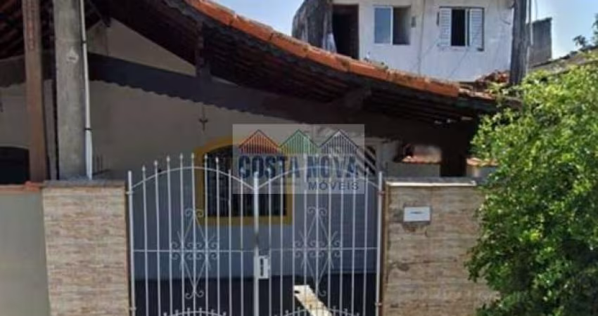 Casa à venda geminada com 91m² - 1 dormitório na Nova Mirim em Praia Grande - SP