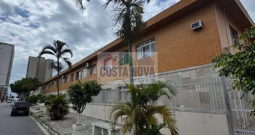 Kitnet mobiliada no bairro Caiçara, próxima ao mar