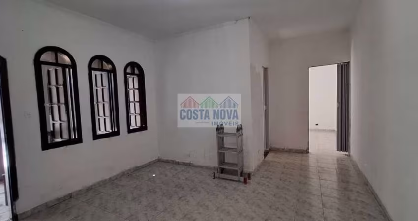 Casa individual com 2 quartos no bairro Anhanguera em Praia Grande-SP