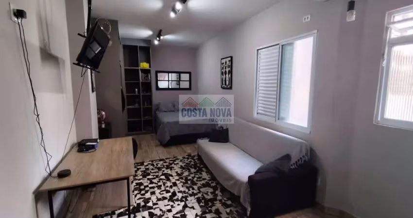 Sala living reformada próxima à praia em são vicente