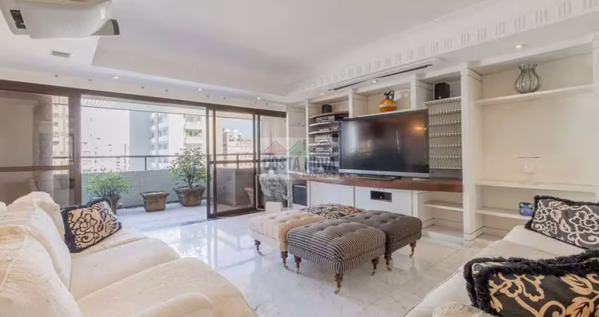 Duplex com jardim privativo, 3 suítes e 4 vagas no jardim paulista