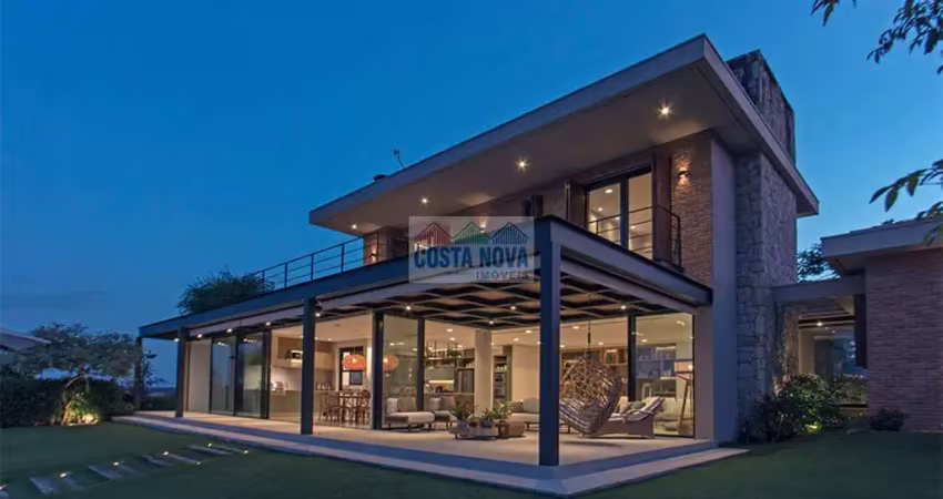 Casa à venda em itatiba, com suítes, área verde em mais de 500m² na fazenda dona carolina