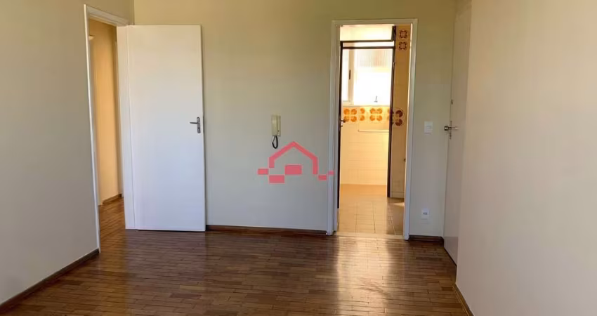 Apartamento  à venda no bairro Padre Eustáquio, com 03 quartos, 01 vaga de garagem - Belo Horizonte