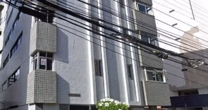 EDF. SANTO ANTÔNIO (PRIVACIDADE 1 APT POR ANDAR) 2 GARAGENS