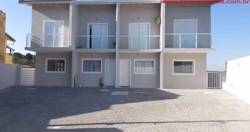 Imperdível oportunidade: Casa à venda em Cotia-SP, bairro Jardim do Engenho. 3 quartos, 1 suíte, 1 sala, 2 banheiros, 2 vagas, 78,05m².