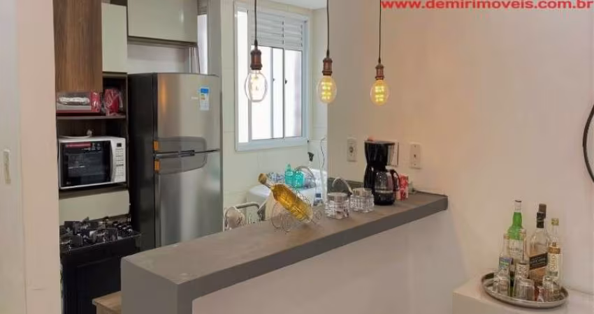 Apartamento à venda em Cotia-SP, Jardim Barbacena: 3 quartos, 1 suíte, 2 salas, 2 banheiros, 1 vaga, 70m²!