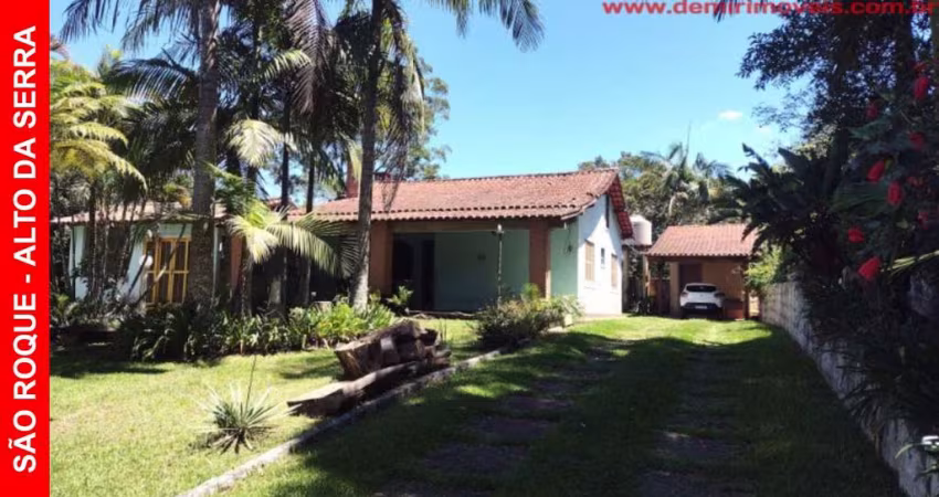 Chácara à venda em São Roque-SP, Alto da Serra - Jardins Alpes Paulista: 2 quartos, 1 suíte, 2 salas, 1 banheiros, 273,40 m².