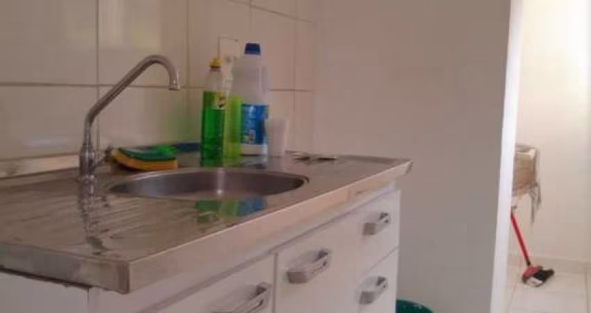 Apartamento para locação no Jardim Petrópolis, Cotia-SP: 2 quartos, 1 sala, 1 banheiro, 1 vaga de garagem, 46m². Venha conferir!