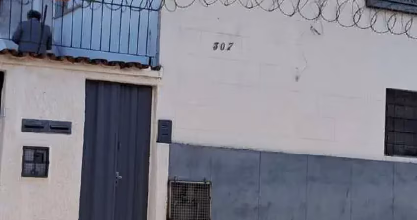 Casa com 1 quarto para alugar na Rua Teófilo Otoni, --, Carlos Prates, Belo Horizonte
