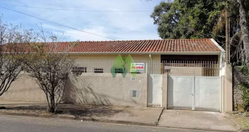CASA COM 03 DORMITÓRIOS SENDO 01 SUÍTE DISPONÍVEL PARA LOCAÇÃO NO JARDIM PARAÍSO - BOTUCATU/SP