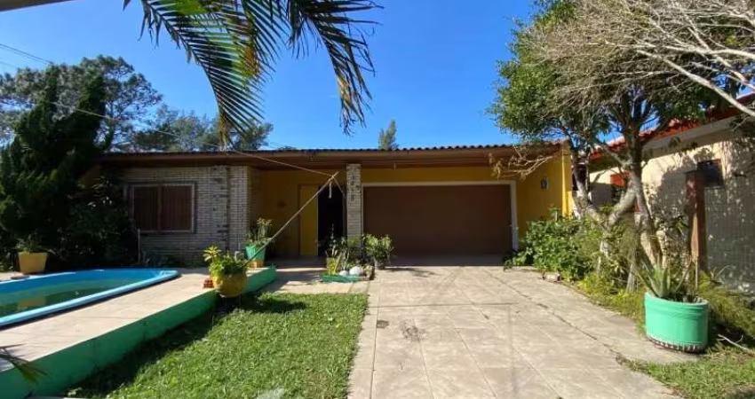 Casa com 03 dormitórios para locação, conforto, espaço e bem-estar em cada detalhe!