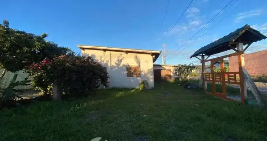 Aluguel de Casa Mobiliada - 4 Dormitórios no Bairro Indianópolis