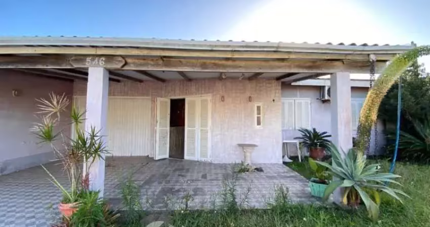 Aluguel de casa ampla com 5 quartos em nova tramandaí – ótima localização!