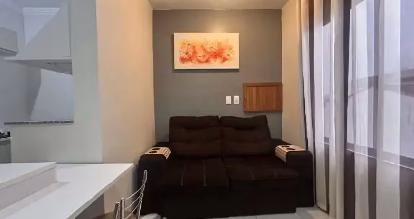 Locação anual disponível apartamento de 1 dormitório no centro de tramandaí.