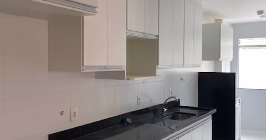 Alugo apartamento térreo  na Granja dos Cavaleiros