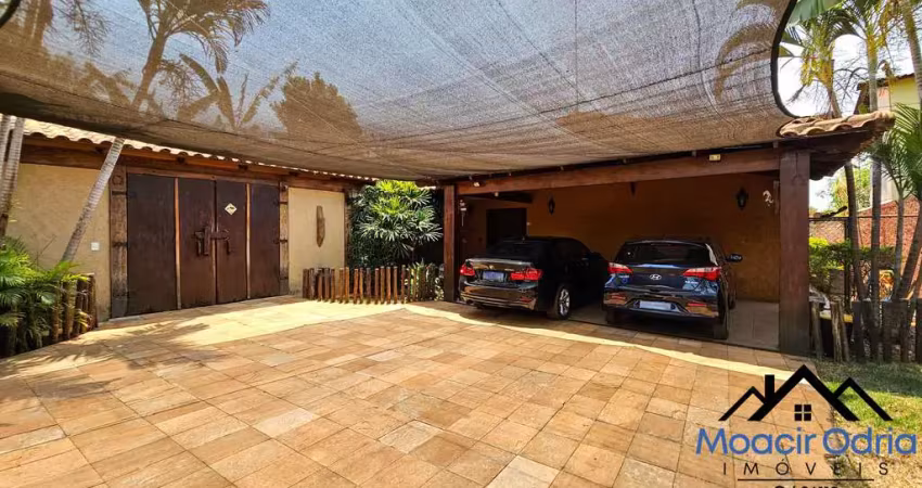 Casa térrea Vila Planalto com área de Lazer